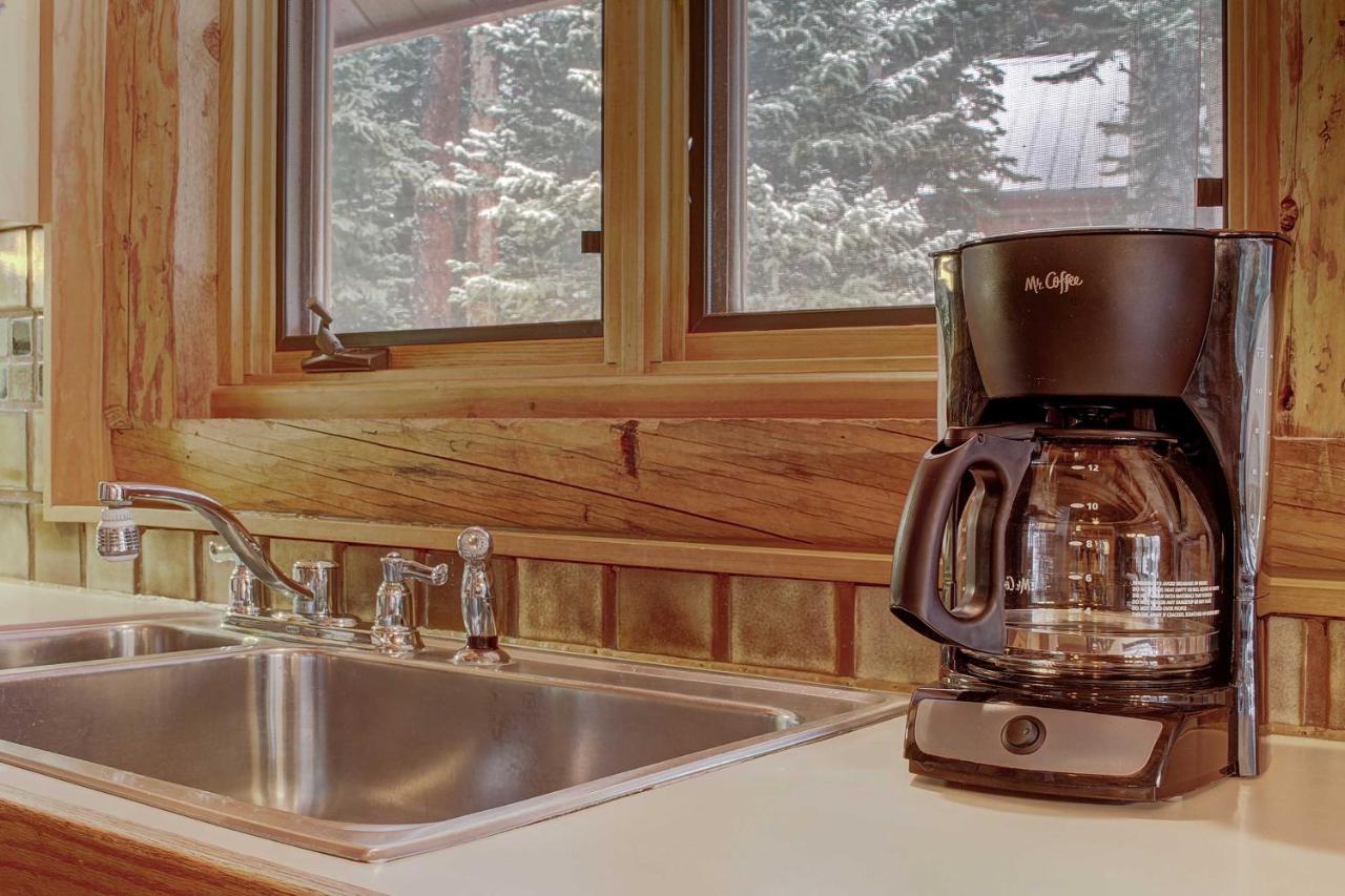 Cozy Breckenridge Cabin With Deck, 8 Mi To Gondola Екстер'єр фото
